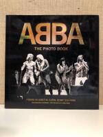 ABBA : the photo book (deluxeutg&aring;va) inkl. DVD skiva