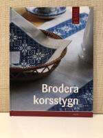 Brodera korsstygn