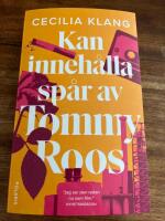 Kan inneh&aring;lla sp&aring;r av Tommy Roos
