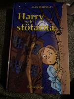 Harry och st&ouml;tarna