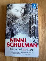 Flickan med sn&ouml; i h&aring;ret