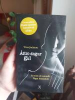 &Aring;ttio dagar gul