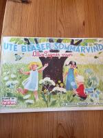 Ute bl&aring;ser sommarvind 