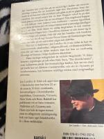 Kommer strax in p&aring; sp&aring;r fyra : n&aring;gra minnen fr&aring;n en livsresa