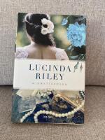 Midnattsrosen : en livsl&aring;ng passion, ett &auml;ndl&ouml;st s&ouml;kande