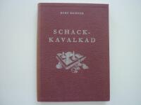 Schackkavalkad. F&ouml;rstr&ouml;elsebok f&ouml;r alla schackv&auml;nner. Korta &auml;ventyrsber&auml;ttelser ur schackpj&auml;sernas underbara v&auml;rld. Del I.
