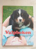 Valpboken : grunden f&ouml;r en positiv samvaro med din hund
