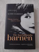 De bortgl&ouml;mda barnen