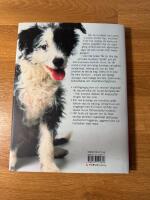 Hur man talar med sin hund : Allt du beh&ouml;ver veta f&ouml;r att kommunicera med din hund och f&ouml;rst&aring; vad den s&auml;ger till dig