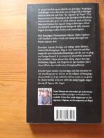 Det byggdes aldrig n&aring;gon j&auml;rnv&auml;g  till Sigtuna  och &Auml;ngs&ouml; ... : ... och v&aring;ra industrisamh&auml;llen finns inte  l&auml;ngre f&ouml;r de har ersatts av en global by