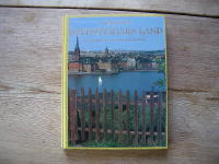 VATTENV&Auml;GARS LAND. Stockholmsnatur utmed forntida f&auml;rdleder