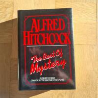 The Best of Mystery: 63 Short Stories Chosen by the Master of Suspense