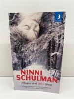 Flickan med sn&ouml; i h&aring;ret