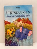 Lejonkungen - Simba och Nala tr&auml;ffar Bombo