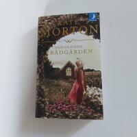 Den gl&ouml;mda tr&auml;dg&aring;rden