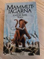 Mammutj&auml;garna : [roman]