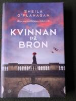 Kvinnan p&aring; bron