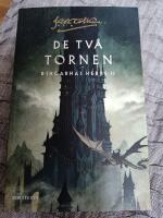 De tv&aring; tornen