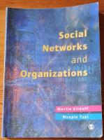 Social networks and organizations