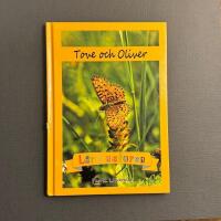 Tove och Oliver : l&auml;r i naturen