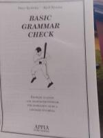 Basic grammar check : engelsk diagnos och grammatikövningar för gymnasiets yrkesförberedande program
