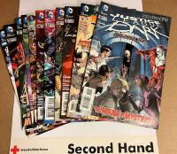 Justice League DARK 12 serietidningar nr 1, 10, 13, 21-23, 26, 28-32