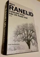 F&ouml;rbjuden frukt fr&aring;n ett fruset tr&auml;d