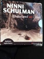 Flickan med snö i håret ( Ljudbok)