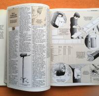 Amat&ouml;rbiologen : se, uppt&auml;ck, utforska naturen omkring dig : en handbok f&ouml;r hela familjen