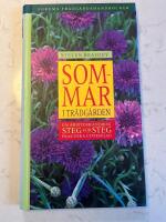 Sommar i tr&auml;dg&aring;rden