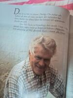 Hundra svenska smultronst&auml;llen