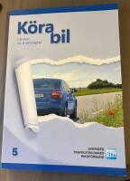 K&ouml;ra bil: L&auml;robok f&ouml;r B-beh&ouml;righet