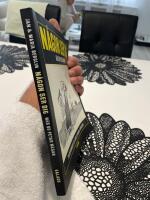 N&aring;gon ser dig n&auml;r du petar n&auml;san