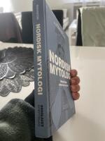 Nordisk mytologi : Vikingatidens gudar och hj&auml;ltar