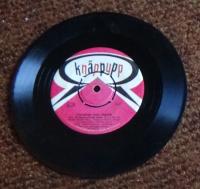 Underbart &auml;r kort, Hjalmar och Hulda