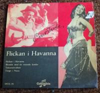 Flickan i Havanna, Blondin med de rosende kinder, Tatuerarevalsen, Tango i Nizza