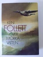 &Ouml;ver m&ouml;rka vatten