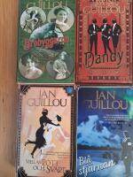 Jan Guillou X 4:  Brobyggarna, Dandy, Mellan r&ouml;tt och svart,Bl&aring; stj&auml;rnan