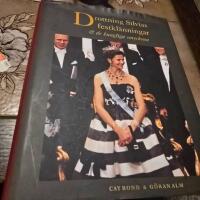 Drottning Silvias festkl&auml;nningar : och de kungliga smyckena