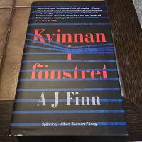 Kvinnan i f&ouml;nstret