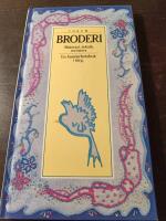 Broderi - material, teknik, m&ouml;nster : [en handarbetsbok i f&auml;rg]