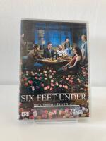 Six feet under : the complete third series