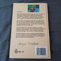 Visst katten har djuren sj&auml;l! : en samling ber&auml;ttelser av och f&ouml;r djurv&auml;nner