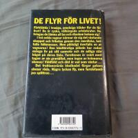 Skrattet och t&aring;rarna