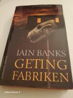 Getingfabriken : [roman]