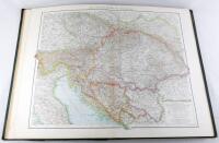 Andree's stora handatlas i &aring;ttiosex kartor med svensk f&ouml;rklarande text af Hjalmar Gullberg