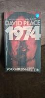 1974 : (f&ouml;rsta boken i Yorkshire-kvartetten)