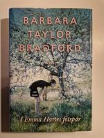 I Emma Hartes fotsp&aring;r