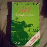 Ak&eacute; &ndash; Barndoms&aring;ren