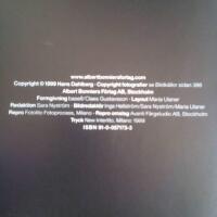 Hundra &aring;r i Sverige : kr&ouml;nika &ouml;ver ett dramatiskt sekel